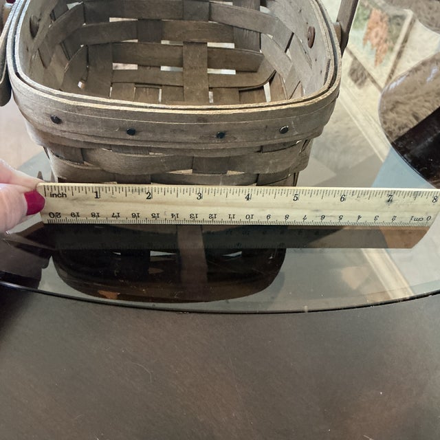 Longaberger Signed Vintage Medium Berry Basket, Hand Woven Maple Wood, 1980s For Sale - Image 17 of 18