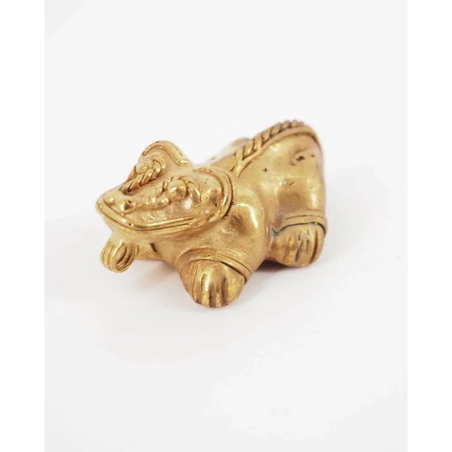 Metal Colombian Taïrona Tumbaga Statuette of Caiman in the Llanos For Sale - Image 7 of 7