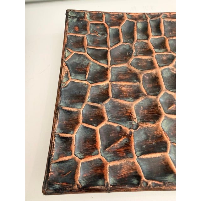 Late 20th Century Vintage Textured Faux Crocodile Copper & Verdigris Decorative Trays - Set of 2 For Sale - Image 5 of 8