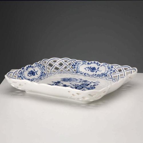 Ceramic Porcelain Tray from Meissen For Sale - Image 7 of 8