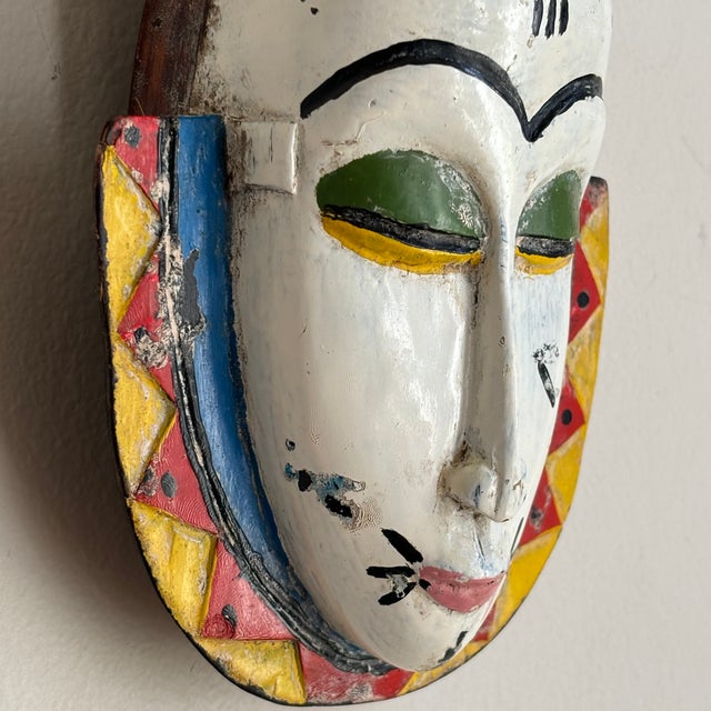 African Guru Portrait Mask Côte d'Ivoire For Sale - Image 4 of 17