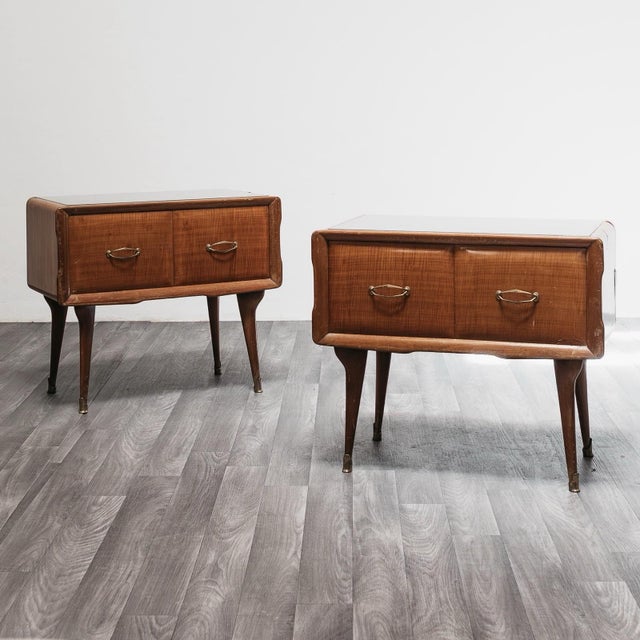 Pair Of Nightstands Gio Ponti Mid-Century 1950's Style. Wonderful Pair of bedside tables, wooden manufacture, in the style...