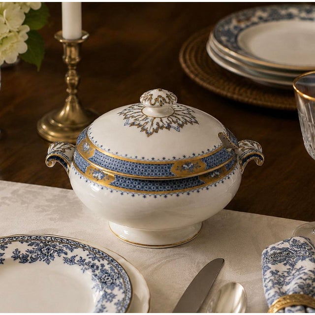Victorian Antique English Dalmeny Covered Tureen by Hancock Whieldon Pattern, Blue & Gilt For Sale - Image 3 of 12