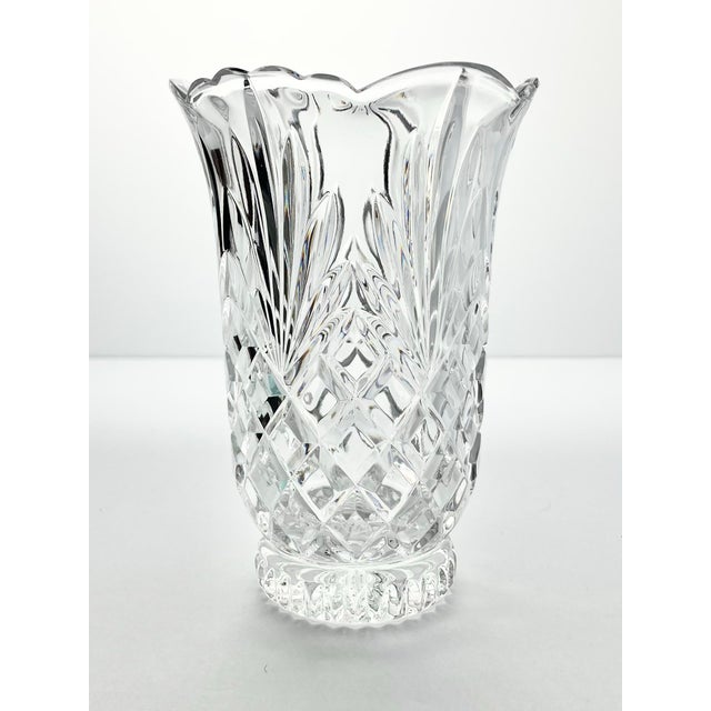 Contemporary Vintage Tulip Flared Scalloped Footed Crystal Vase For Sale - Image 3 of 7