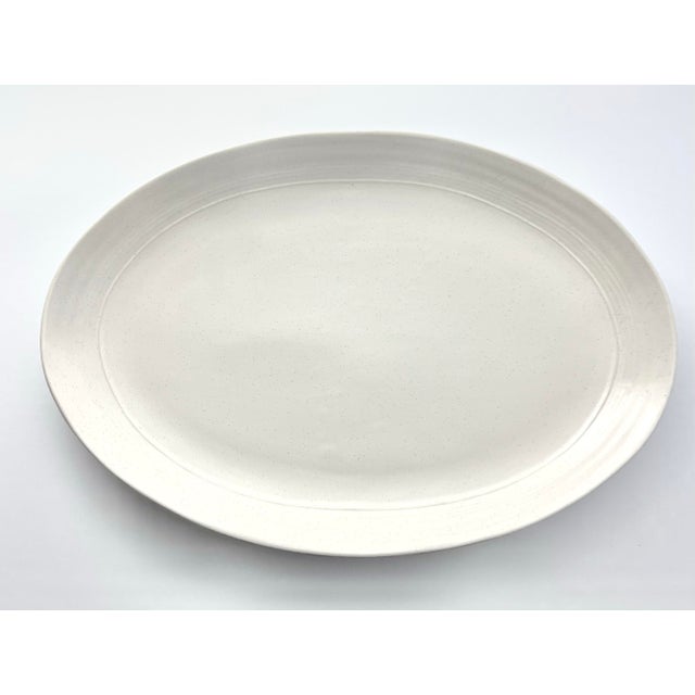 Bee & Willow “Milbrook, White” Large Oval Ceramic Serving Platter 14” Good condition. No chips, cracks, or fleabites....