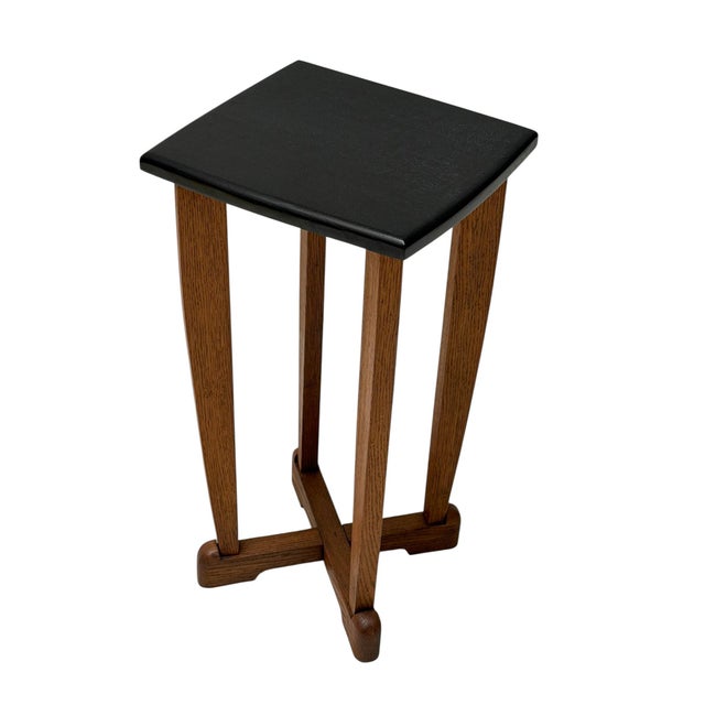 Stunning and elegant Art Deco Amsterdamse School side table or pedestal.Striking Dutch design from the 1920s.Solid oak...