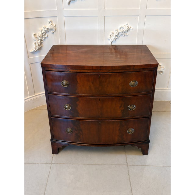 Antique Georgian Style Bow Front Chest of Drawers in Figured Mahogany with Brass Handles, 1820 For Sale - Image 9 of 10