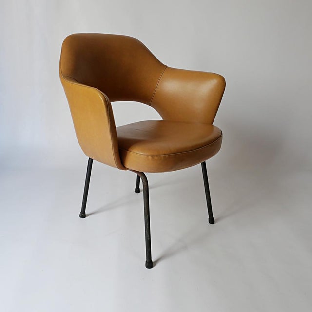 Vintage Conference Armchair by Eero Saarinen for Knoll, 1960, in Good conditions. Designed 1960 to 1969 This piece is...