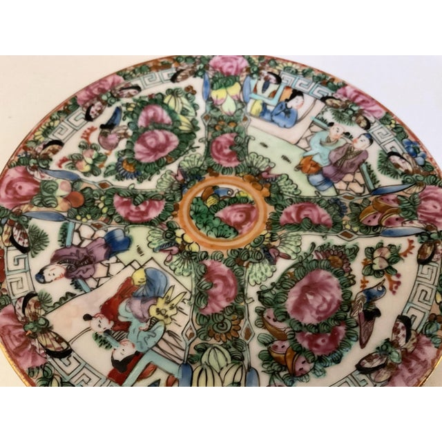 Rose A Pair of Antique Chinese Famille Rose Medallion Plates For Sale - Image 8 of 11