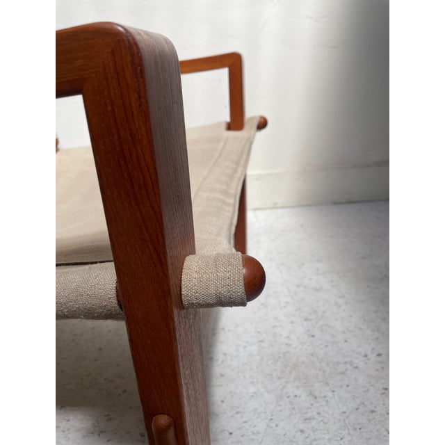 Pair of Vintage Borje Jensen Safari Chairs by Bernstorffsminde Møbelfabrik of Denmark For Sale In Los Angeles - Image 6 of 11