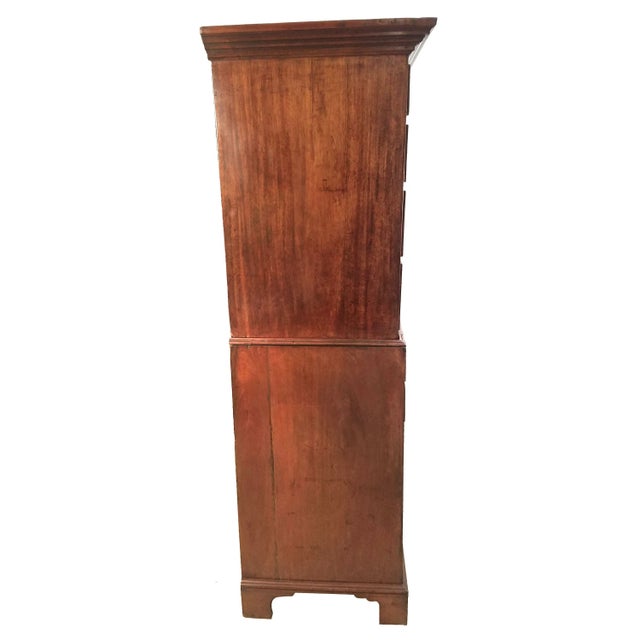 18th Century George III Mahogany Chest of Drawers/Secretary Desk For Sale In Chicago - Image 6 of 11