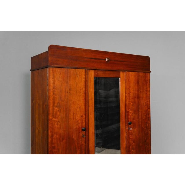 Art Nouveau Wardrobe in Walnut For Sale - Image 6 of 18