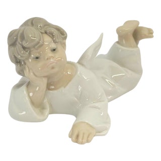 Lladro #4541 Little Angel Reclining Spanish Porcelain Cherub Figurine 5.5" For Sale