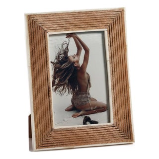 Ribbed Mango Wood Frame with White Bone Inside Boarder, 4" x 6" For Sale