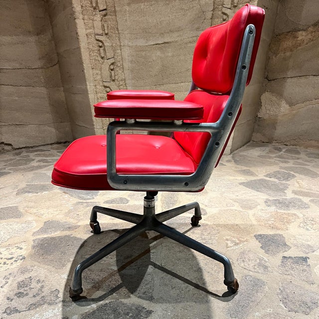 1970s Herman Miller Eames Red Time Life Executive Office Chair For Sale In San Diego - Image 6 of 12