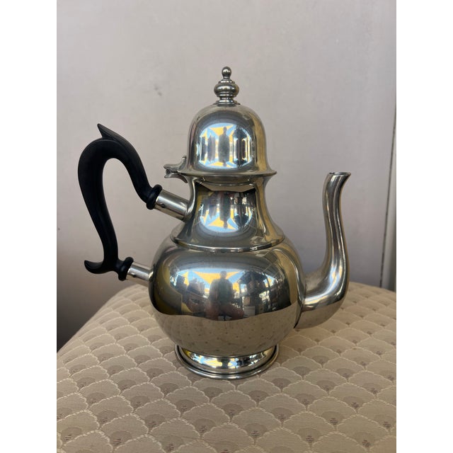 American Vintage Pewter Old Annapolis Tea Pot by Kirk Stieff For Sale - Image 3 of 4