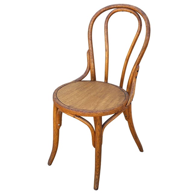 Victorian Early 20th Century Vienna Secession Light Stain Bent Oak Chair No. 7 Attributed to Thonet For Sale - Image 3 of 7