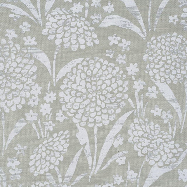 Traditional Schumacher Chrysanthemum Sisal Wallcovering In Seaglass For Sale - Image 3 of 6