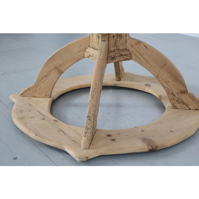 Round Peasant Table, 19th Century For Sale - Image 16 of 18