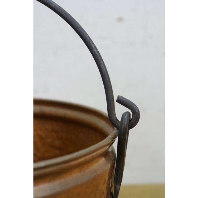 Antique Dovetailed Hammered Copper Stock Pot Cauldron Cooking Kettle Bucket 8.5" For Sale - Image 10 of 13