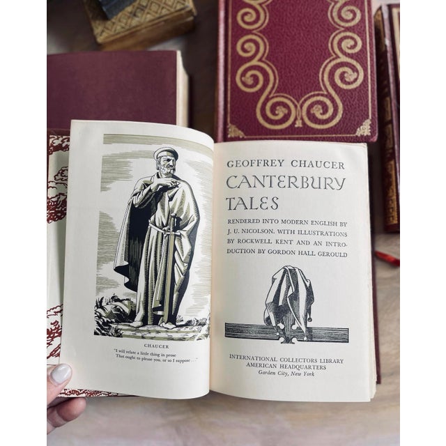 English 1960s Set of 4 Volumes From the International Collectors Library Classic Literature Vintage Book For Sale - Image 3 of 10