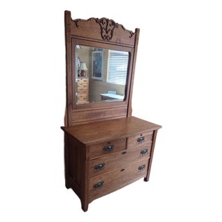 Early 20th Century Oak Dresser With Beveled Mirror For Sale