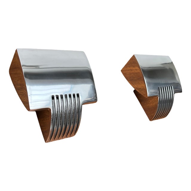 Vintage Postmodern Spanish Model Arqui Pe Aluminum Sconces by O. & S. Devesa for Metalarte, 1990s, Set of 2 For Sale