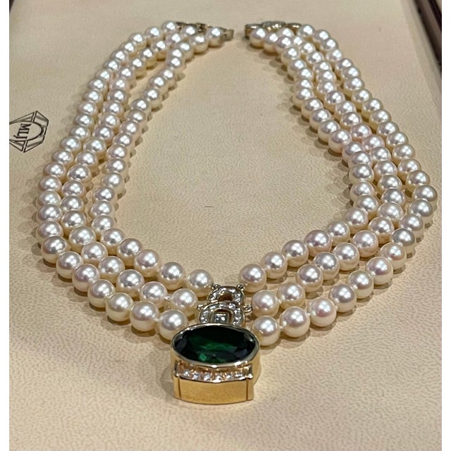 18Ct Green Tourmaline & 2.5Ct Diamond Necklace 14 KY Gold & Triple Pearl Layers For Sale - Image 9 of 18