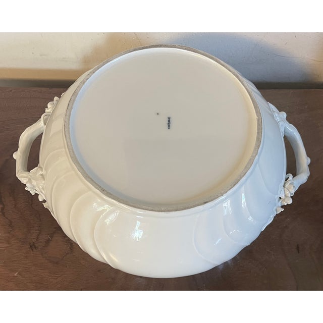 Antique 19th Century German KPM Berlin Porcelain Rococo Blanc De Chine Soup Tureen For Sale - Image 17 of 18
