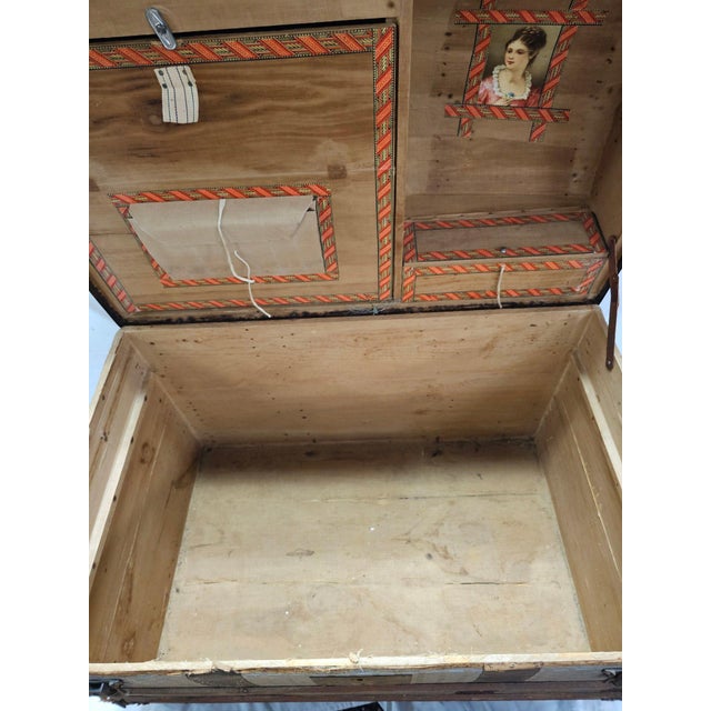 Antique Victorian Saratoga Steamer Trunk With Original Trays and Working Key For Sale - Image 13 of 18