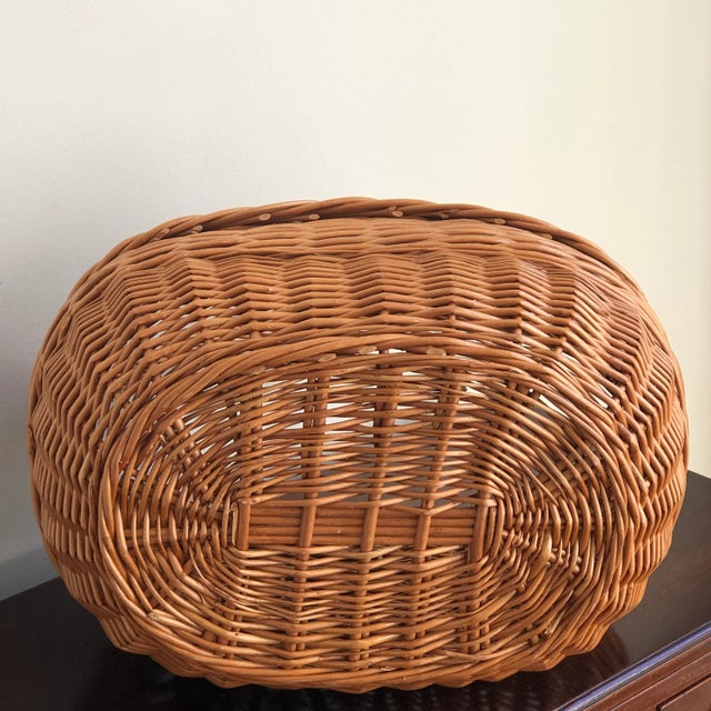 Rustic Mid-20th Century Market Basket For Sale In Baltimore - Image 6 of 9