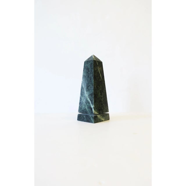 1970s Italian Modern Verde Green Marble Obelisk Sculpture, circa 1970s For Sale - Image 5 of 13