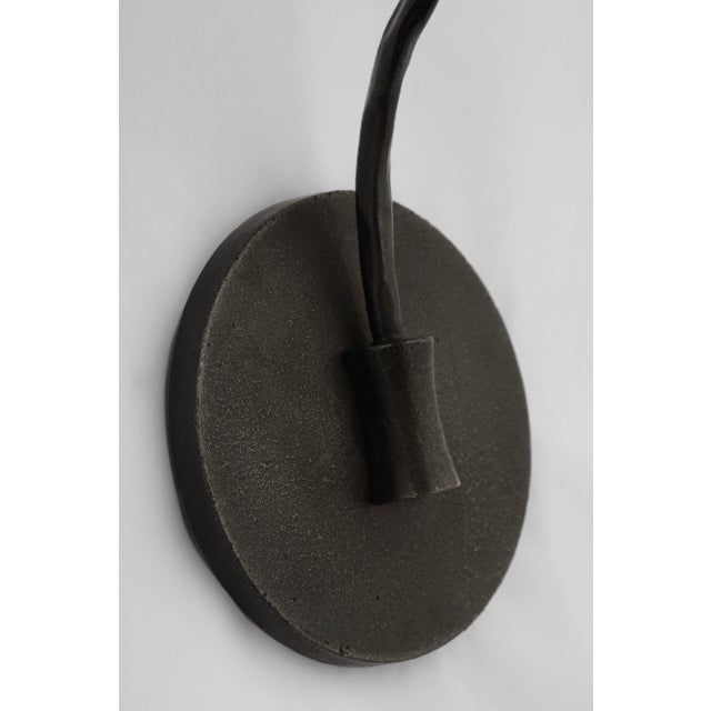 Traditional Ian K. Fowler for Visual Comfort Signature Belfair Medium Single Sconce in Aged Iron For Sale - Image 3 of 5