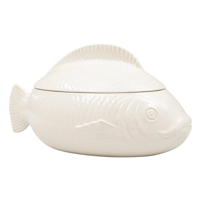 20th Century French Special Edition Porcelain Tureen With Lid For Sale