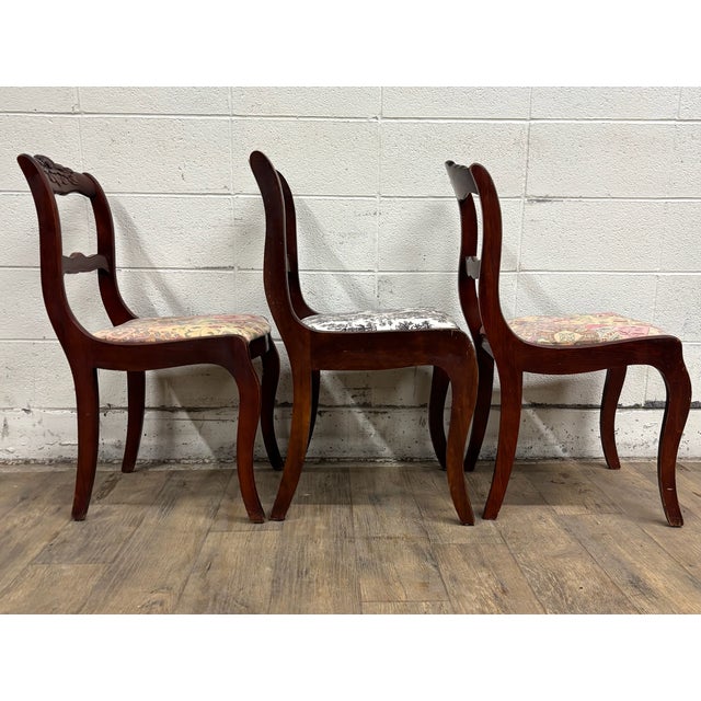 Wood Vintage Mahogany Rose Back Regency Duncan Phyfe Style Dining Chair - Set of 3 For Sale - Image 7 of 10