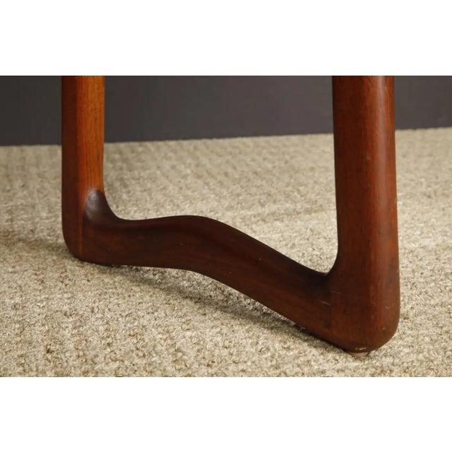 Sculptural Boomerang Bar and Sculpted Leg Barstools, Circa 1950s For Sale - Image 16 of 18