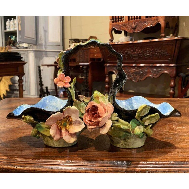 Late 19th Century 19th Century French Painted Ceramic Barbotine Basket From Montigny-Sur-Loing For Sale - Image 5 of 11