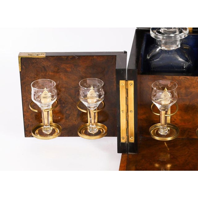 Antique 19th Century Victorian Burr Walnut and Crystal 3-Decanter Tantalus Dry Bar, Set of 12 For Sale - Image 6 of 18