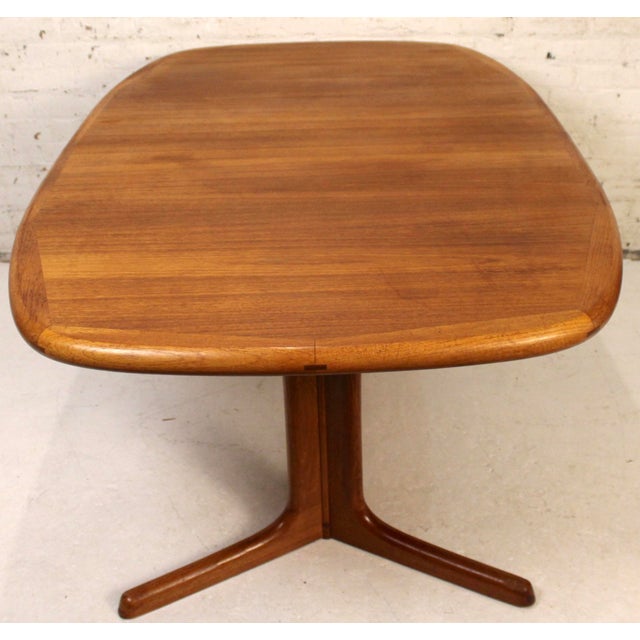 Brown Mid 20th Century Oval Extending Danish Teak Dining Table by Dyrlund For Sale - Image 8 of 16