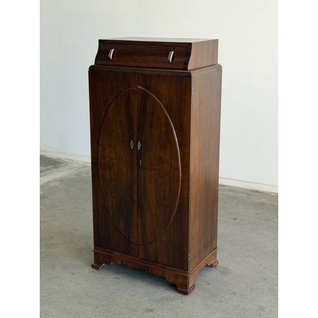 1940s Reworked Art Deco Gentleman’s Chest For Sale - Image 4 of 15