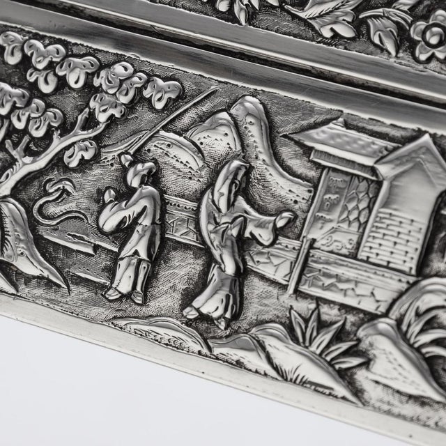 19th Century Chinese Solid Silver Aristocratic Processions Scene Box, 1870 For Sale - Image 18 of 18
