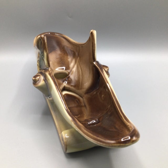 Mid-Century Modern Hull Parchment and Pine Console Planter/Vase For Sale - Image 3 of 13