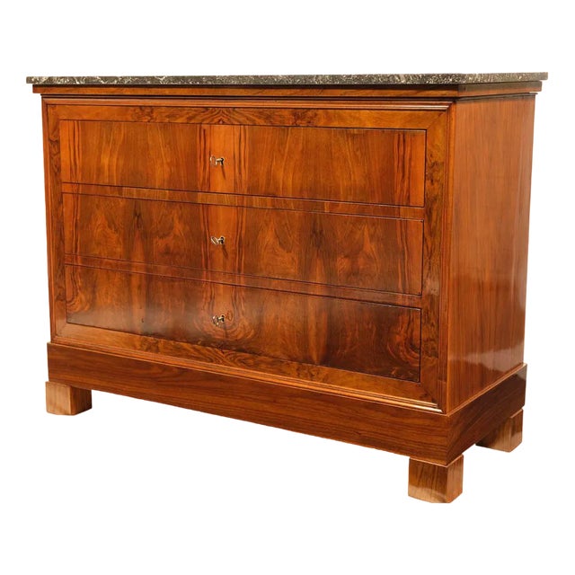 Walnuss Chest of Drawers, France, 1830 For Sale