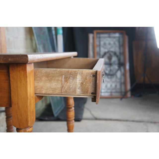 1900s Antique Victorian American Oak Washstand W/ Mirror Dressing Table Shaving Stand For Sale - Image 4 of 12