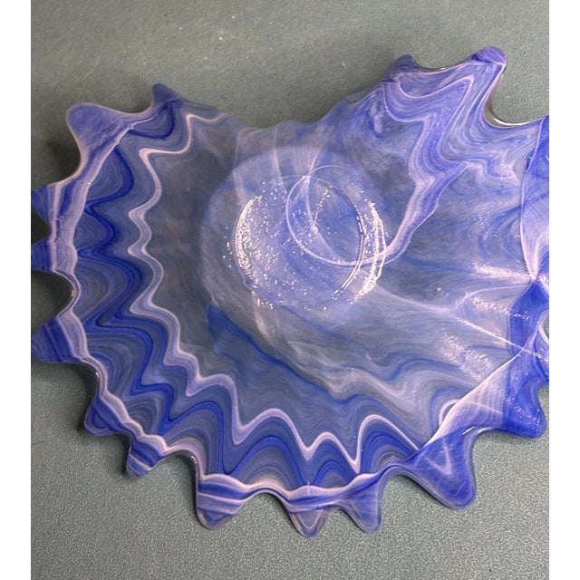 Add a touch of Italian artistry to your décor with this beautiful Vintage Murano Style Art Glass Bowl. Expertly hand-...