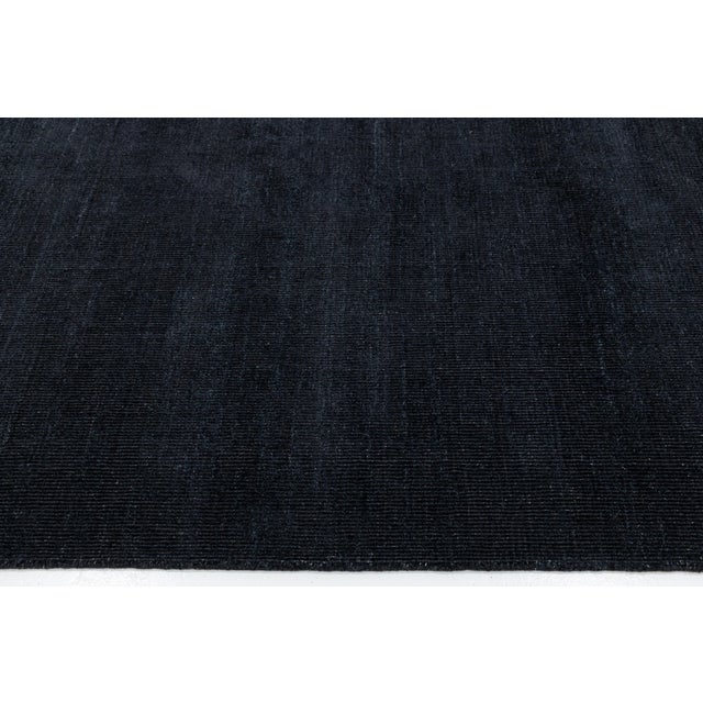 Contemporary Indian Cut & Loop Pile Wool and Bamboo Silk Rug in Midnight Black For Sale - Image 4 of 12