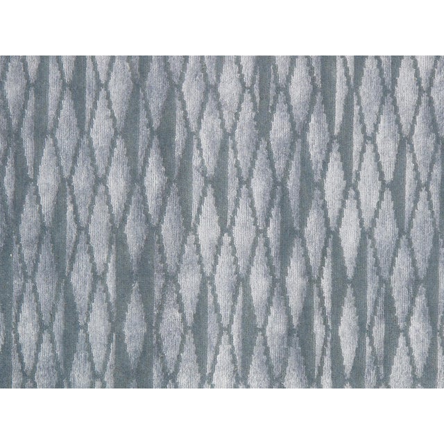 The brand Pasargad is the perfect blend of class and elegance. This contemporary rug is from the Modern collection and...