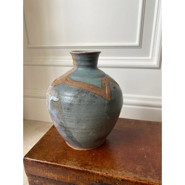 1970s Vintage 1976 Signed Handmade Ceramic Vessel With Zig Zag Cut Lid For Sale - Image 5 of 11
