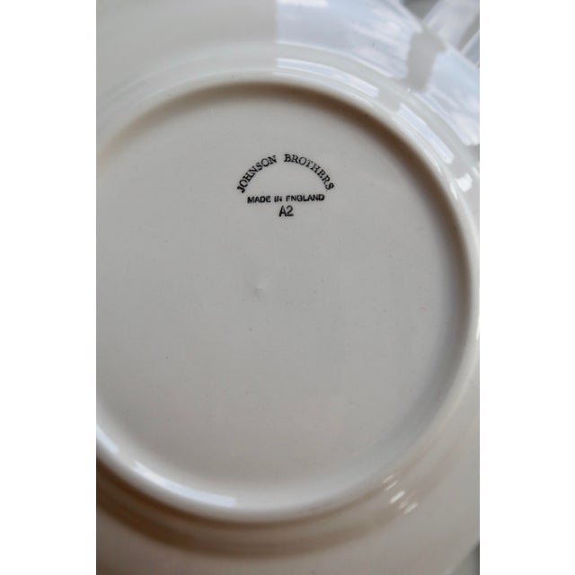 Ceramic Vintage Octagonal Beaded Porcelain Dessert Plates from Johnson Brothers, 1980s, Set of 6 For Sale - Image 7 of 8