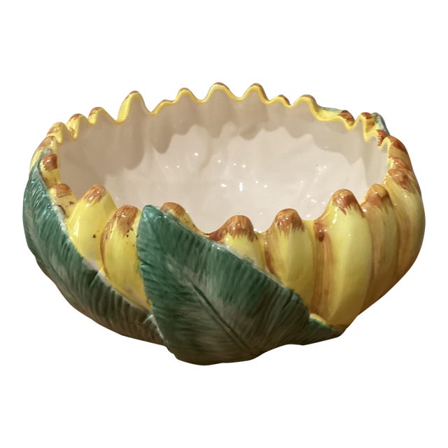 Mid 20th Century Ceramic Centerpiece Serving Banana Bowl Hand-Crafted Japan For Sale